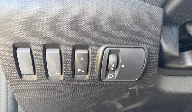 
								RENAULT TWINGO 1.0cc 65cc SCE EQUILIBRE full									