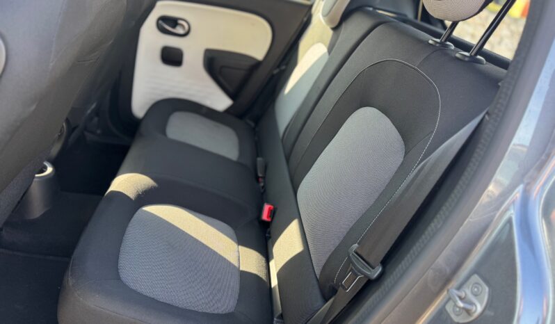 
								RENAULT TWINGO 1.0cc 65cc SCE EQUILIBRE full									