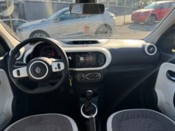 
										RENAULT TWINGO 1.0cc 65cc SCE EQUILIBRE full									