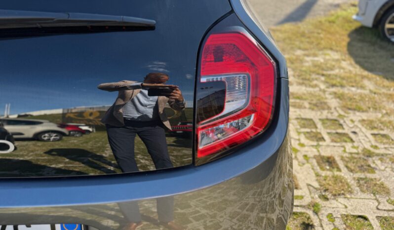 
								RENAULT TWINGO 1.0cc 65cc SCE EQUILIBRE full									