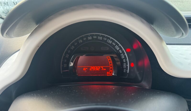 
								RENAULT TWINGO 1.0cc 65cc SCE EQUILIBRE full									