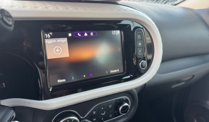 
								RENAULT TWINGO 1.0cc 65cc SCE EQUILIBRE full									