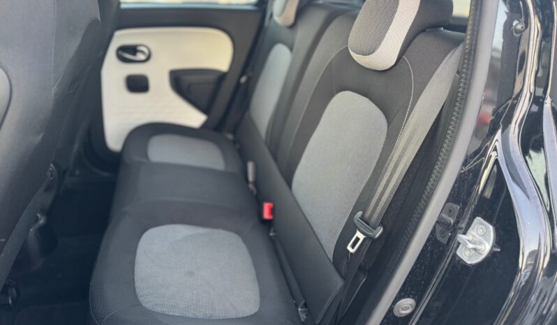 
								RENAULT TWINGO 1.0cc 65cc SCE EQUILIBRE full									