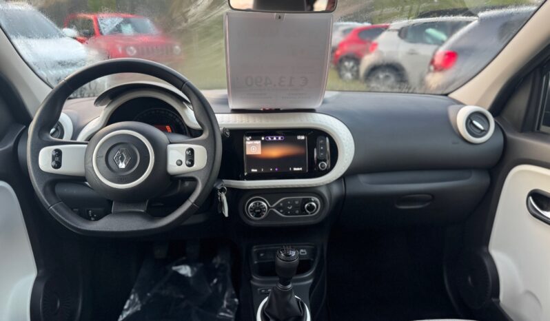 
								RENAULT TWINGO 1.0cc 65cc SCE EQUILIBRE full									