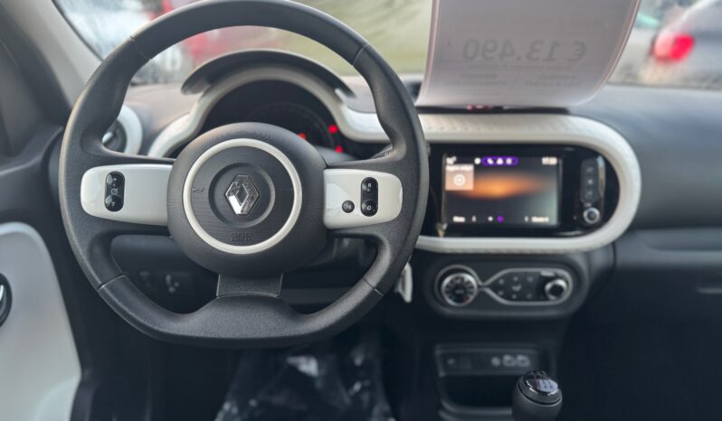 
								RENAULT TWINGO 1.0cc 65cc SCE EQUILIBRE full									