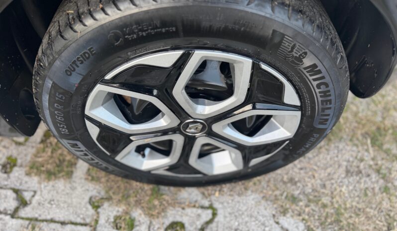 
								RENAULT TWINGO 1.0cc 65cc SCE EQUILIBRE full									