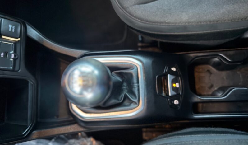 
								JEEP RENEGADE 1.0cc TURBO I3 120cv 4X2 LONGITUDE full									