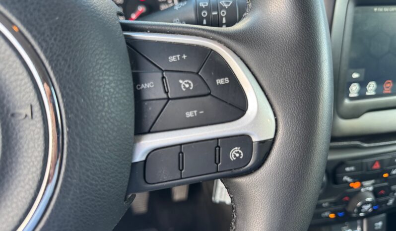 
								JEEP RENEGADE 1.0cc TURBO I3 120cv 4X2 LONGITUDE full									