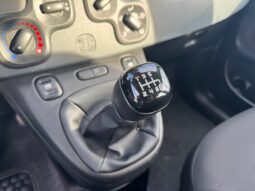 
										FIAT Panda 1.0cc Hybrid 70cv MY23 full									