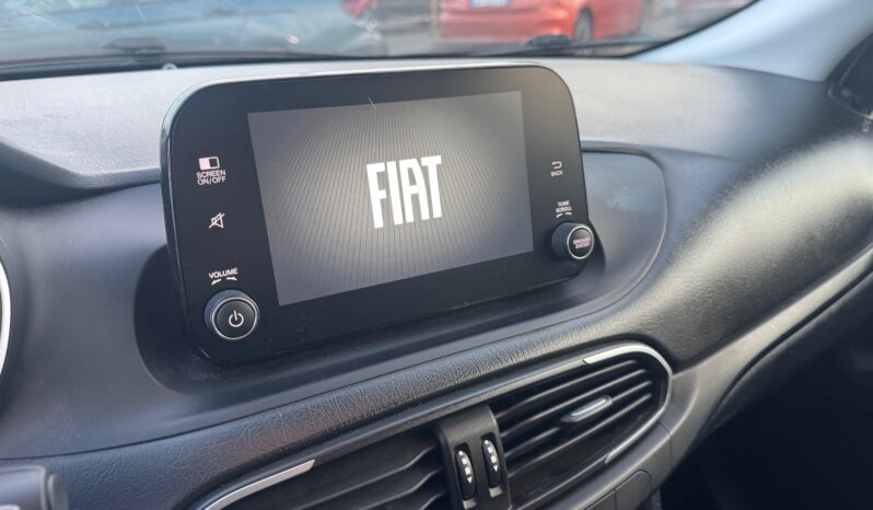 
								FIAT Tipo 5 Porte MY23 1.0cc 100cv Station Wagon full									