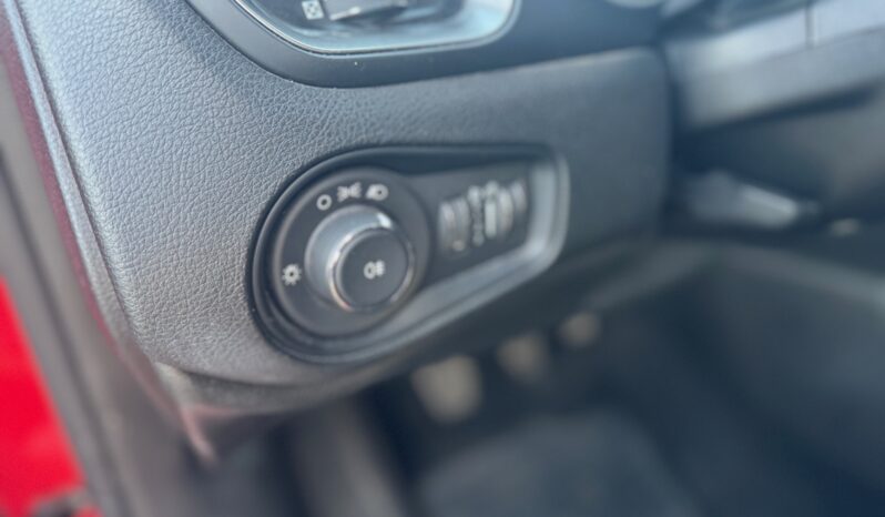 
								JEEP RENEGADE 1.0cc TURBO I3 120cv 4X2 LONGITUDE full									