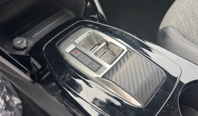 
								PEUGEOT New 2008 1.5 BlueHDi 130cv EAT8 S&S Allure full									