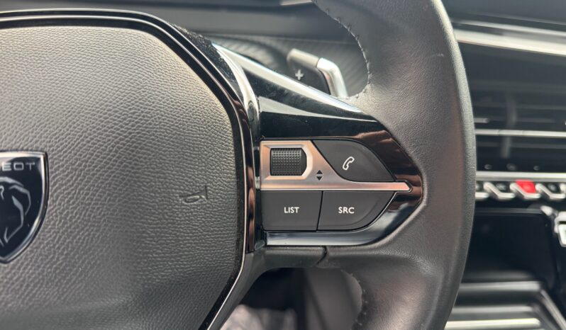 
								PEUGEOT New 2008 1.5 BlueHDi 130cv EAT8 S&S Allure full									