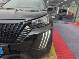 
										PEUGEOT New 2008 1.5 BlueHDi 130cv EAT8 S&S Allure full									