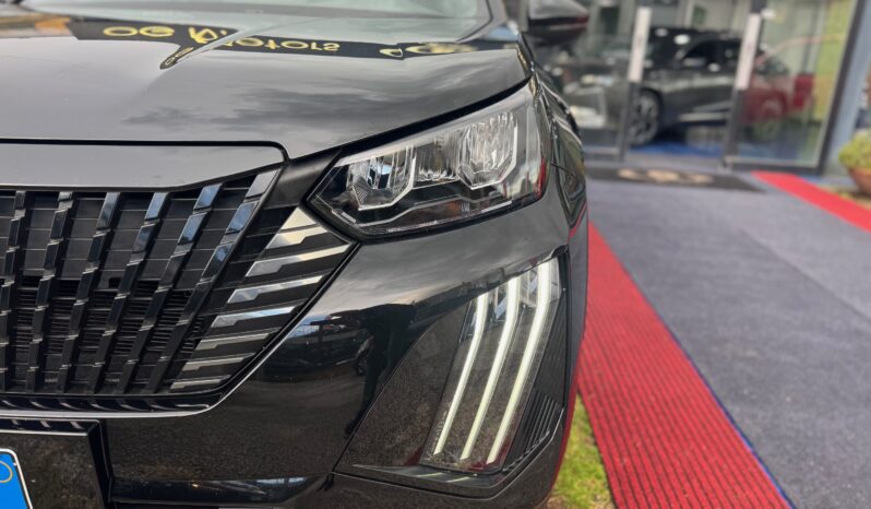 
								PEUGEOT New 2008 1.5 BlueHDi 130cv EAT8 S&S Allure full									