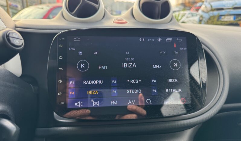 
								SMART FORFOUR 1.0cc 70cv Passion full									