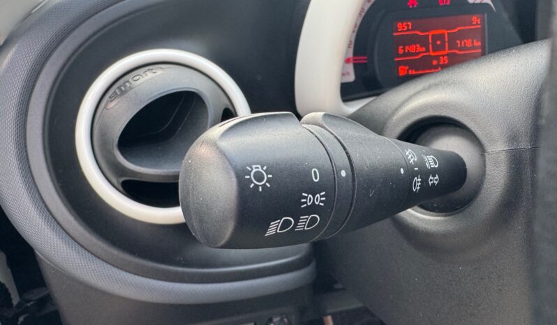 
								SMART FORFOUR 1.0cc 70cv Passion full									