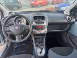 
										TOYOTA AYGO 1.0cc VVT-I 68cv CVT 5P. SOL full									