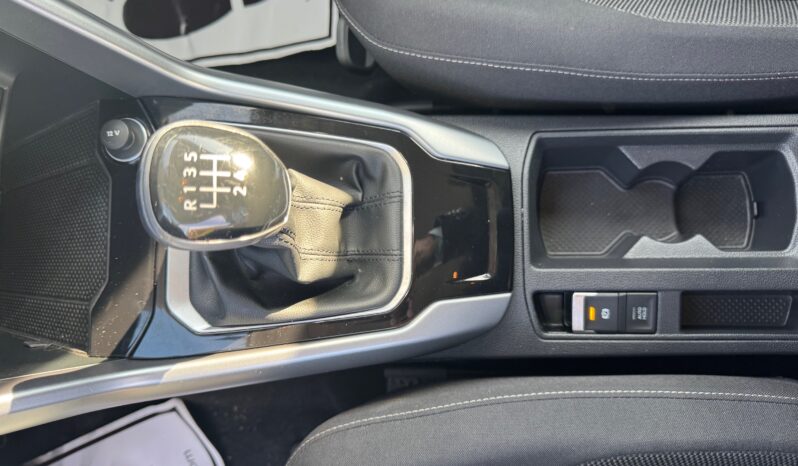 
								Volkswagen T-Roc 1.0cc TSI 110cv Life full									