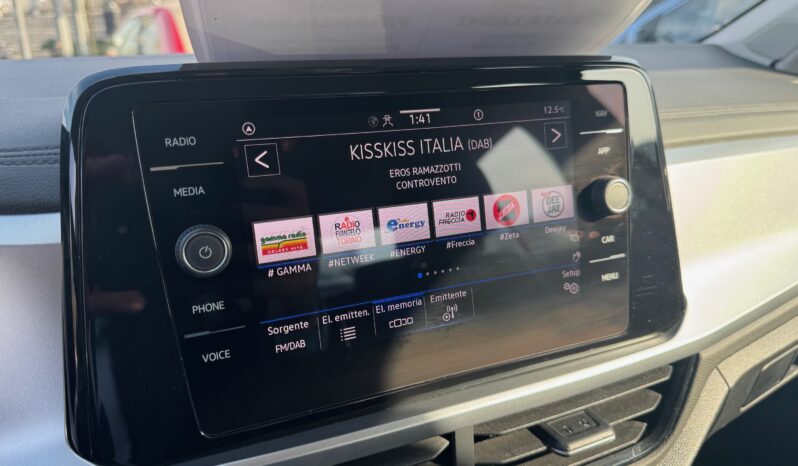 
								Volkswagen T-Roc 1.0cc TSI 110cv Life full									