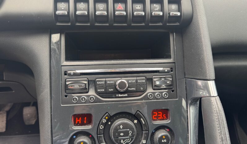 
								PEUGEOT 3008 1.6cc BlueHDi 120cv Allure full									