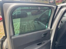 
										PEUGEOT 3008 1.6cc BlueHDi 120cv Allure full									