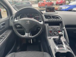 
										PEUGEOT 3008 1.6cc BlueHDi 120cv Allure full									