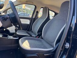 
										RENAULT TWINGO 1.0cc 65cc SCE EQUILIBRE full									