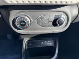 
										RENAULT TWINGO 1.0cc 65cc SCE EQUILIBRE full									