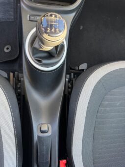 
										RENAULT TWINGO 1.0cc 65cc SCE EQUILIBRE full									