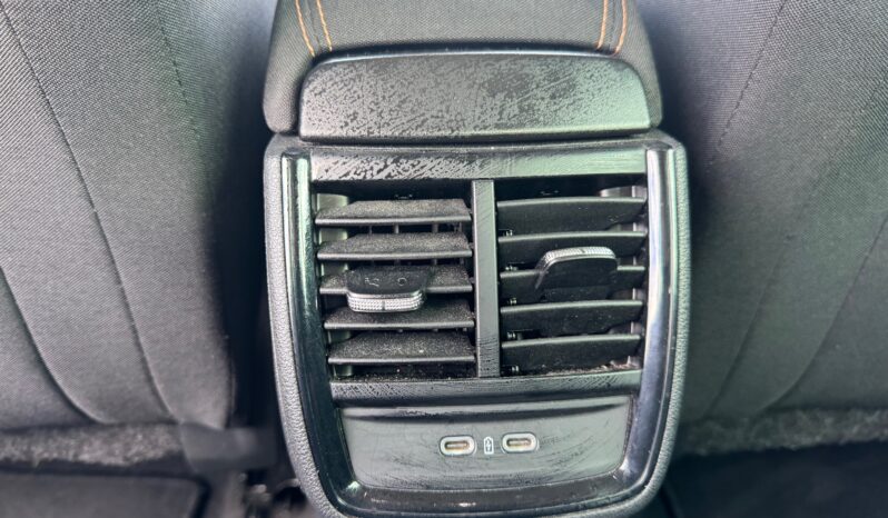 
								SKODA KAMIQ 1.5cc TSI 150cv DSG Style full									