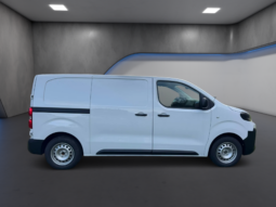 
										FIAT Scudo Serie 3 L2H1 1.5cc Diesel 120cv Van full									