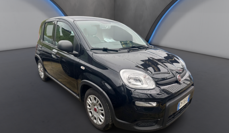 
								FIAT Panda 1.0cc Hybrid 70cv MY23 full									