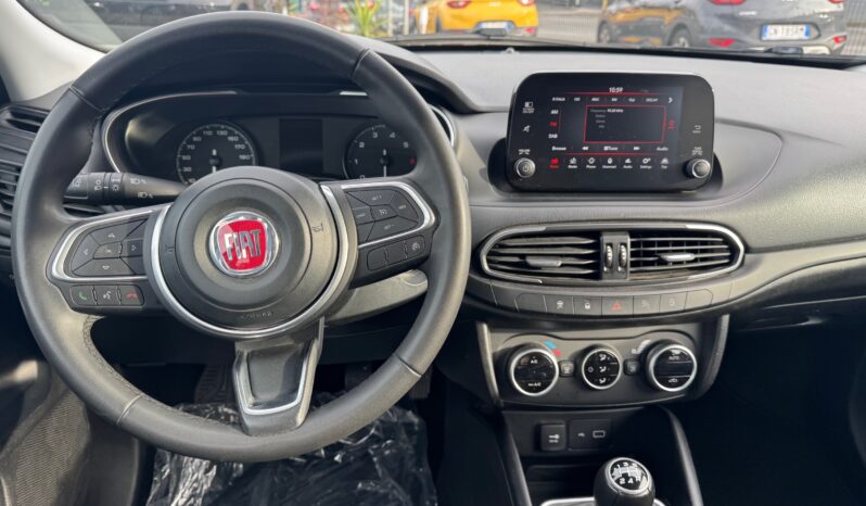 
								FIAT Tipo 5 Porte MY23 1.0cc GPL 100cv Hatchback full									