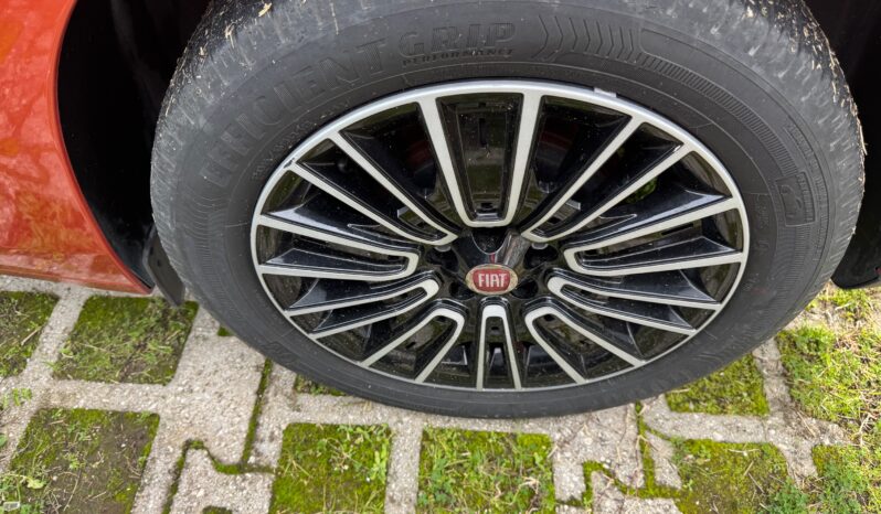 
								FIAT Tipo 5 Porte MY23 1.0cc GPL 100cv Hatchback full									