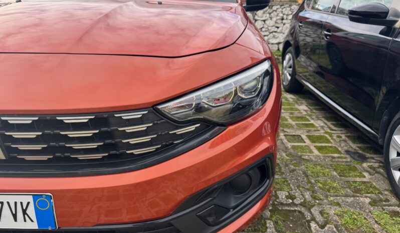 
								FIAT Tipo 5 Porte MY23 1.0cc GPL 100cv Hatchback full									