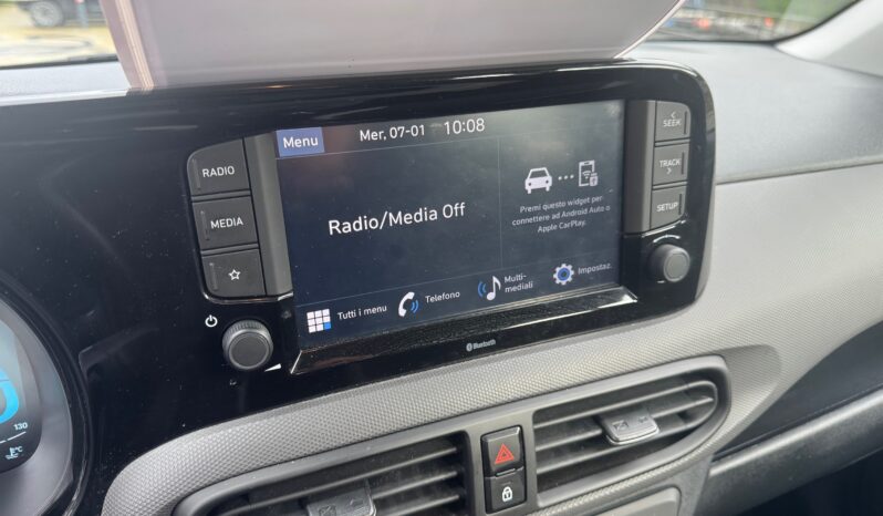 
								HYUNDAI I10 1.0cc MPI 67cv 5P AT CONNECTLINE full									