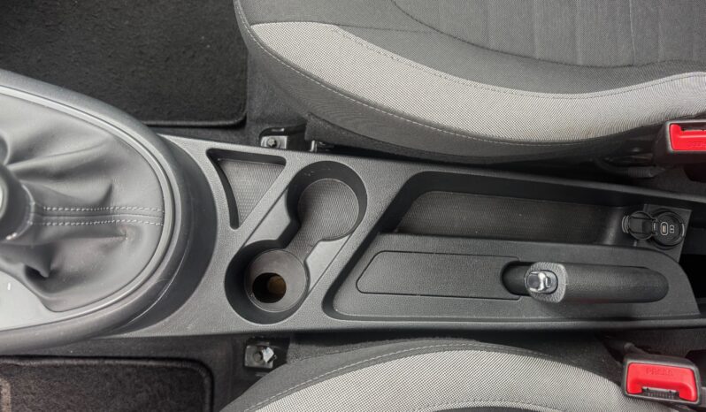 
								HYUNDAI I10 1.0cc MPI 67cv 5P AT CONNECTLINE full									