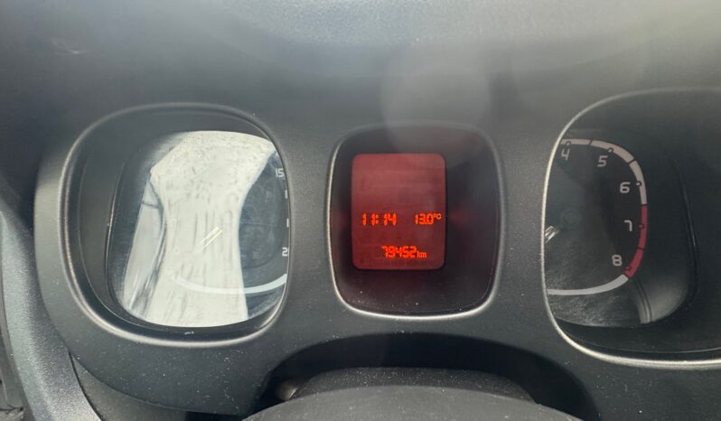 
								FIAT Panda 1.0cc Hybrid 70cv MY23 full									