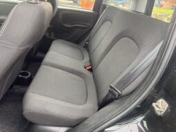 
										FIAT Panda 1.0cc Hybrid 70cv MY23 full									