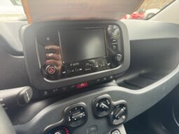 
										FIAT Panda 1.0cc Hybrid 70cv MY23 full									