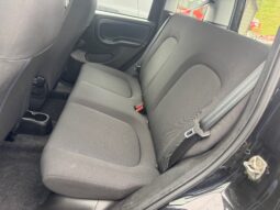 
										FIAT Panda 1.0cc Hybrid 70cv MY23 full									