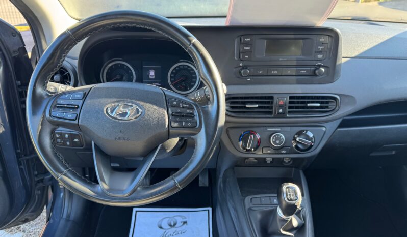 
								HYUNDAI I10 1.0cc 67cv ADVANCED PLUS PACK full									