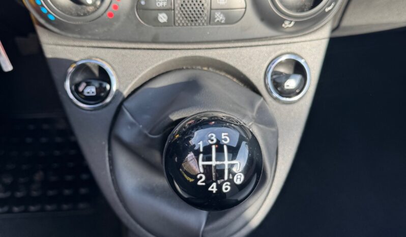 
								FIAT 500 1.0cc Hybrid 70cv Dolcevita full									