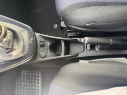 
										LANCIA YPSILON 1.0cc 70cv MHEV GOLD full									