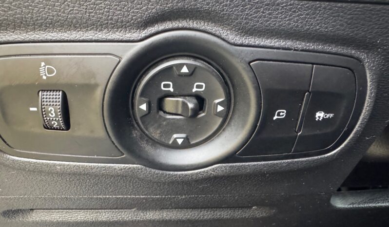 
								DR 4.0 1.5cc 114cv Benz./GPL full									