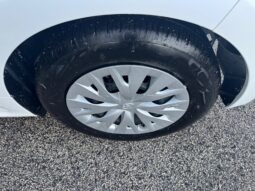 
										Toyota Yaris 1.5cc HEV Full Hybrid 116cv Active full									