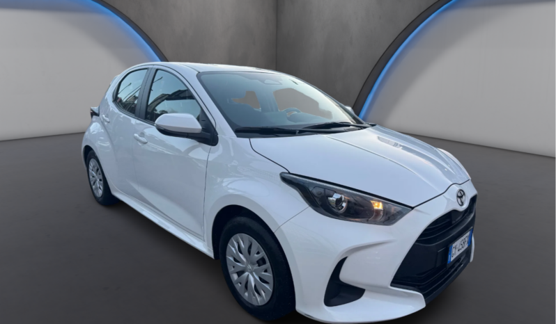 
								Toyota Yaris 1.5cc HEV Full Hybrid 116cv Active full									
