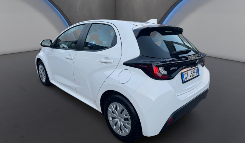 
								Toyota Yaris 1.5cc HEV Full Hybrid 116cv Active full									