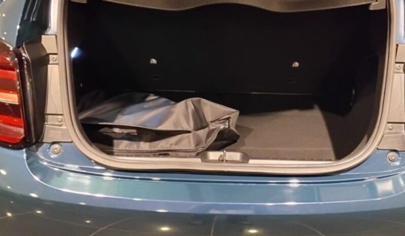 
								FIAT La Nuova 500e 320 42 kWh Icon full									